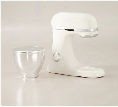 Cracker Barrel Salt & Pepper Shakers UNUSED Stand Mixer & Bowl 2pc Kitchen Decor