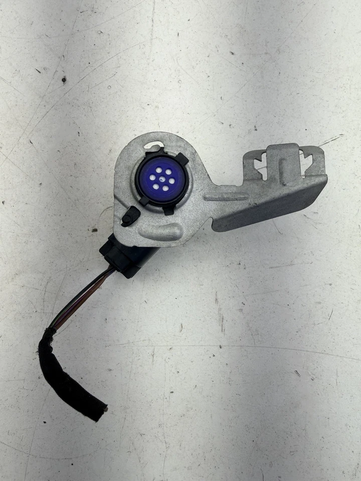 Sensor de calidad del aire Volkswagen Passat 2012-2015 OEM. Foto 3 de 4