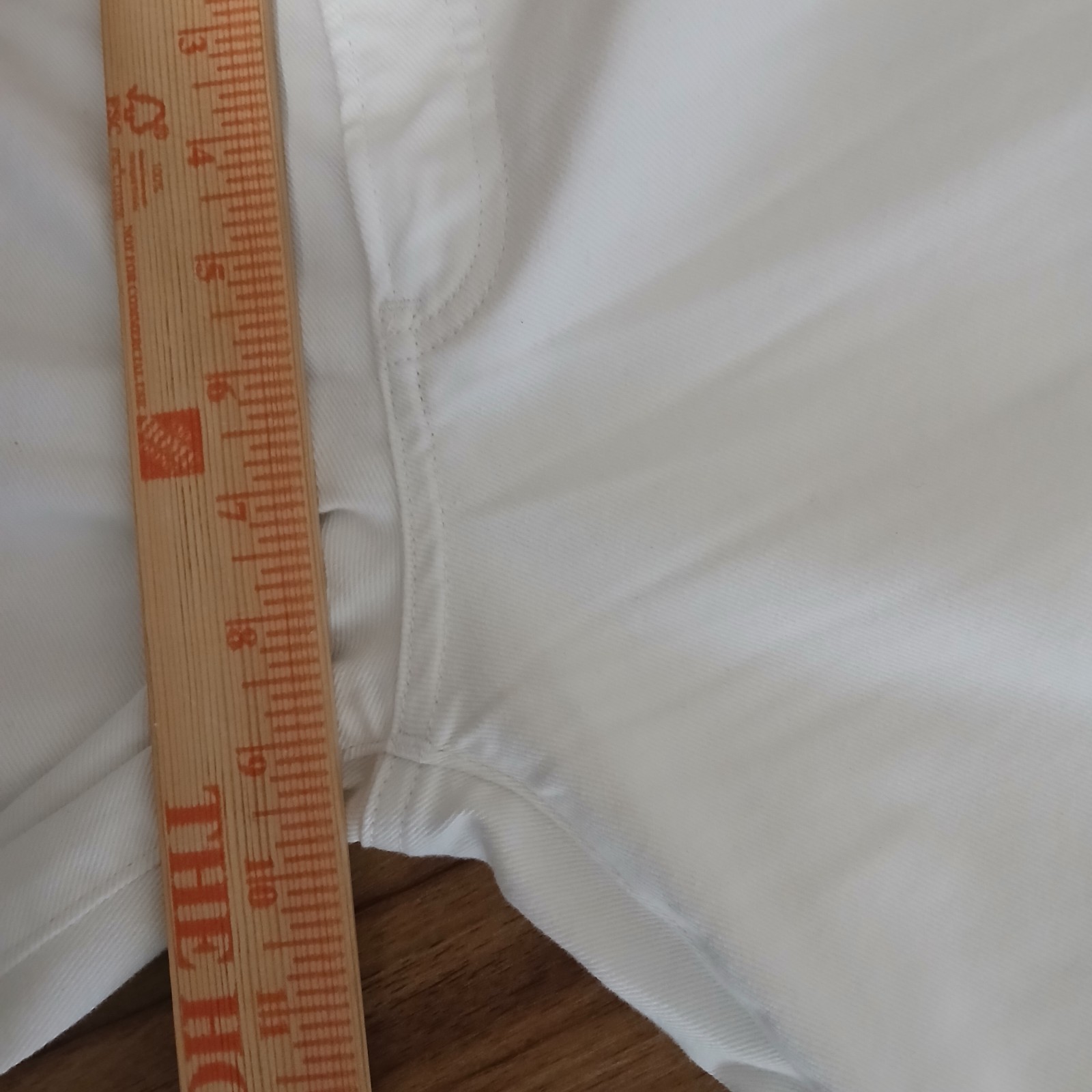 Express Editor Low Rise Solid White Bootcut Jeans… - image 4