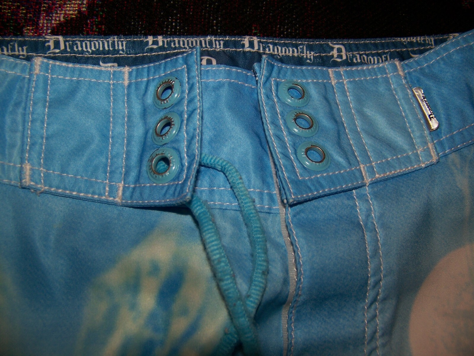 Picture 4 of 6