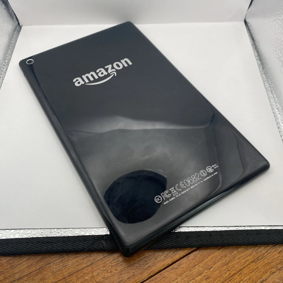 Amazon Fire HD 8 (5th Gen)SG98EG Wi-Fi eBook Reader Tablet Black - Image 2 of 4