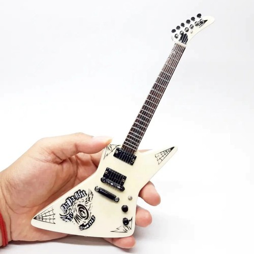 Miniature Guitar Metallica James Hetfield White #ND - Picture 2 of 4