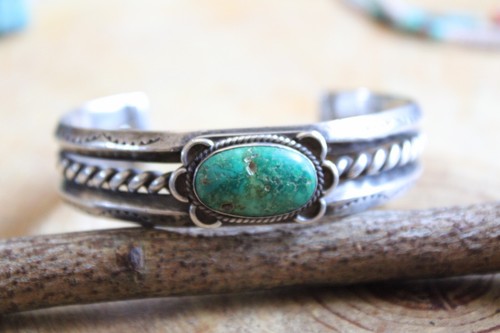 Cerrillos Turquoise & Sterling Silver Cuff Bracelet Navajo - Picture 2 of 6