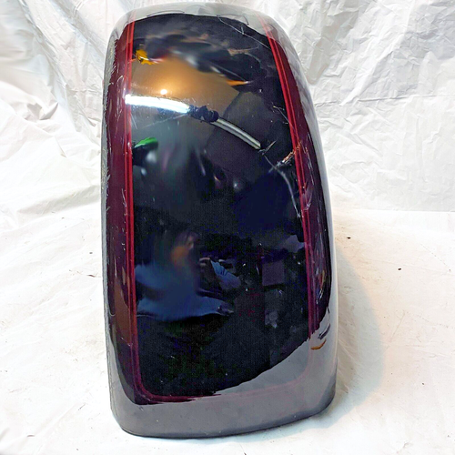 Harley-Davidson Right Rear Fender FLHTCUTG Tri Glide Ultra Rear Fender 83000227 - Picture 5 of 15