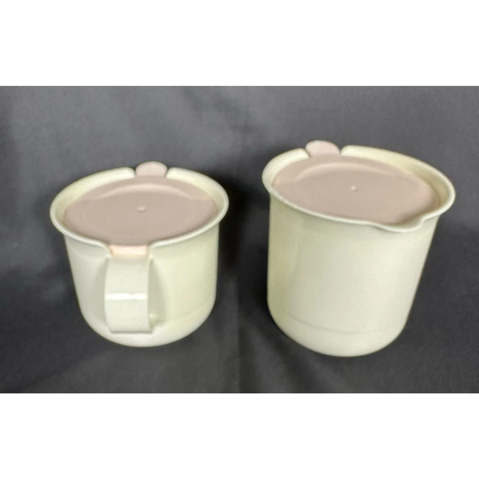 Tupperware Vintage Creamer 2309A & Sugar 23108 Pink Lids Ivory Base Set Vintage - Image 4 of 4