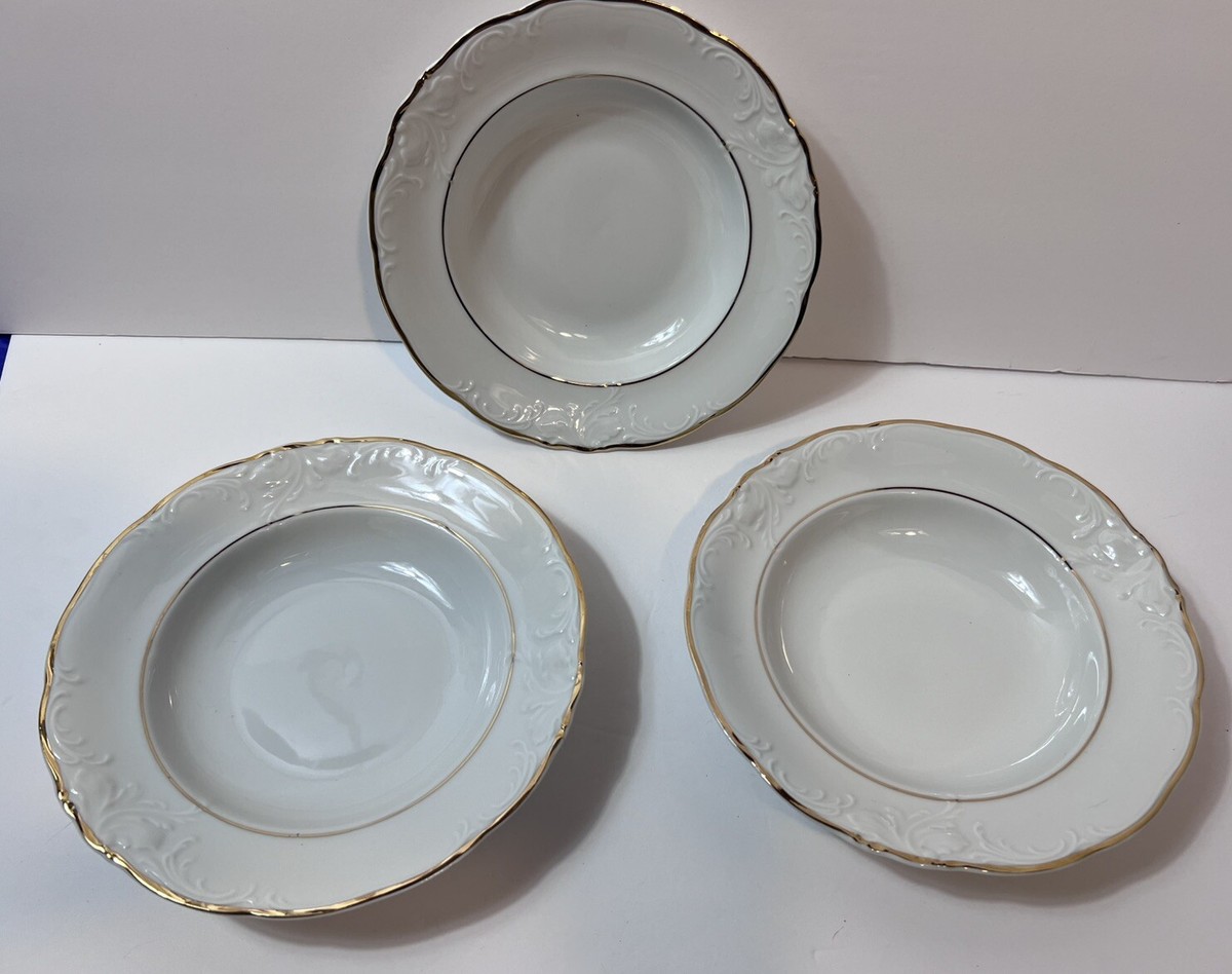 Wawel China CASA ORO 8” Gold Rimmed Soup Bowls Made In Poland White  Vintage