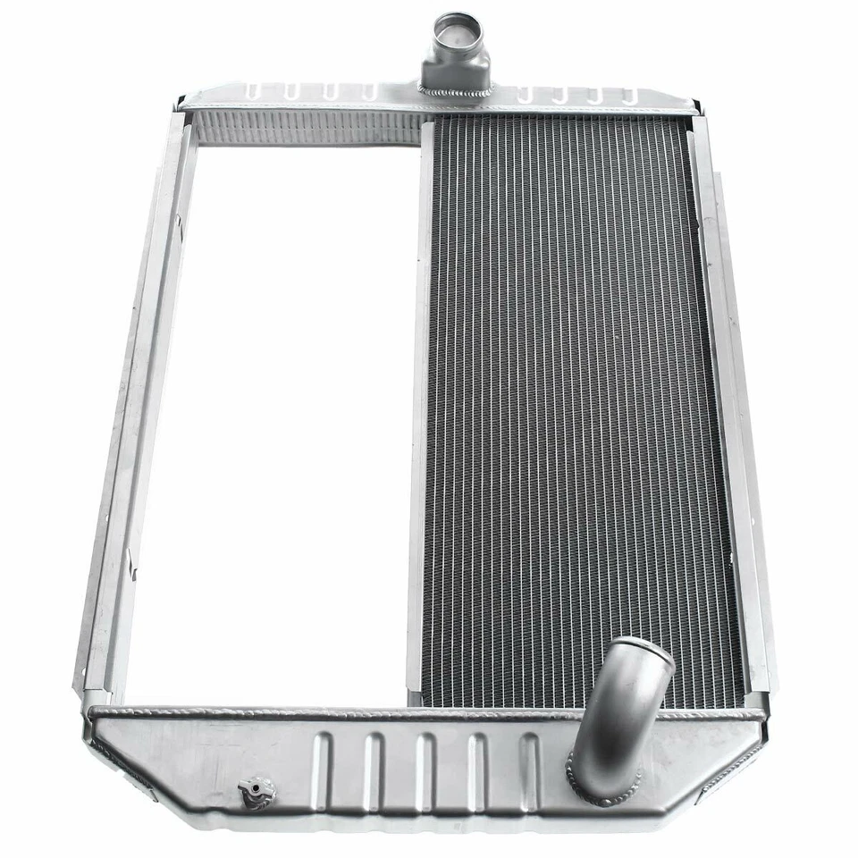 Radiator Truck Bus Manual Trans for International Harvester 3600 3800 w/o Cooler - Image 2 of 4