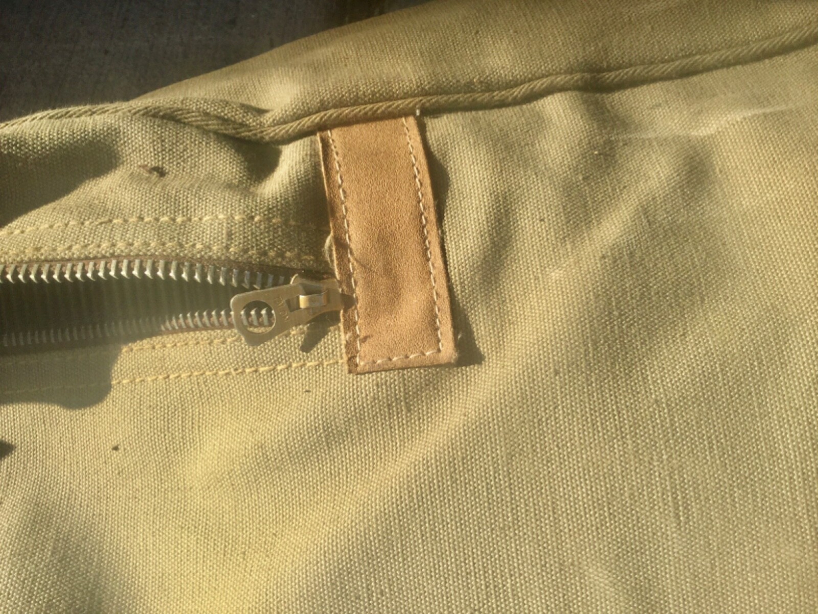 Vintage U.S. Military Olive Green Canvas Uniform Garment Bag Great