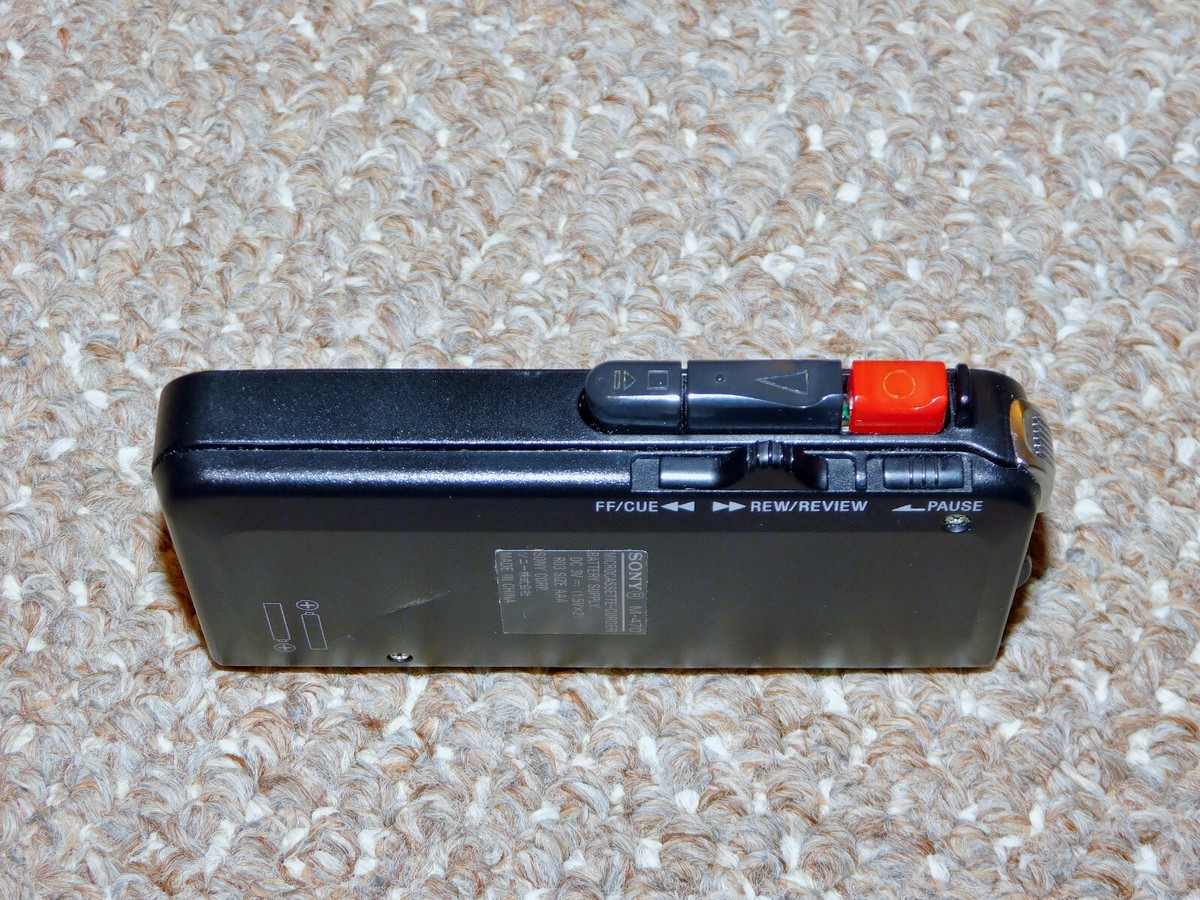 How to clear a standalone digital voice recorder or PC files