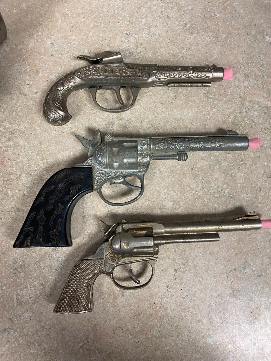 Vintage 2 HUBLEY 1 PET Cap Guns/ Pistols Made in USA | eBay