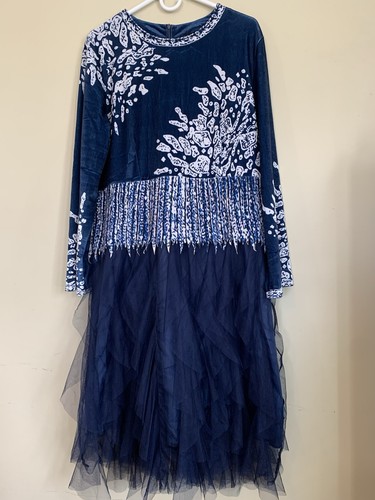 Markenloses Kleid Gr. XL DUNKELBLAU VELOUR PRINT mit Tüll gefüttert Rock Boho elegant M
