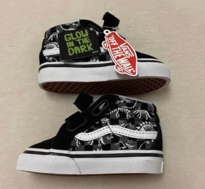 NWT Vans Sk8-Mid Reissue V Dino Sneaker Size 4T