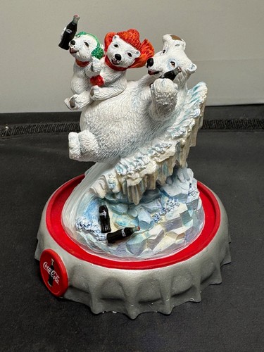 1996 The Coca-Cola Polar Bears Cool Sledding Franklin Mint Domed Sculpture - Picture 5 of 7
