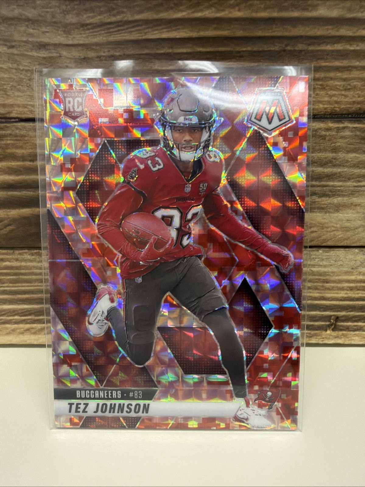 2025 Panini Mosaic Tez Johnson RC Red Camo Prizm #316