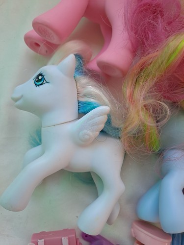 My Little Pony Bulk Lot Figures And Accessories - Picture 17 of 20