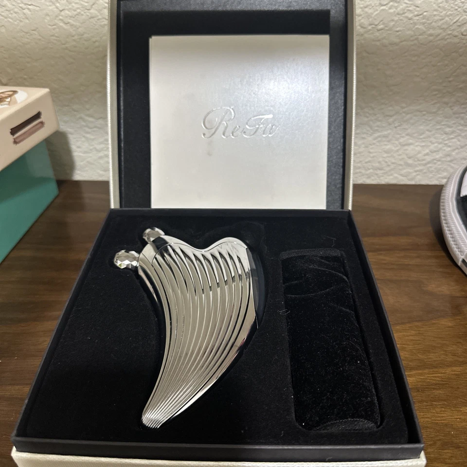 ReFa CAXA RAY Facial Massage Handy Roller Beauty Muscle Face Tool Skin - Image 3 of 4