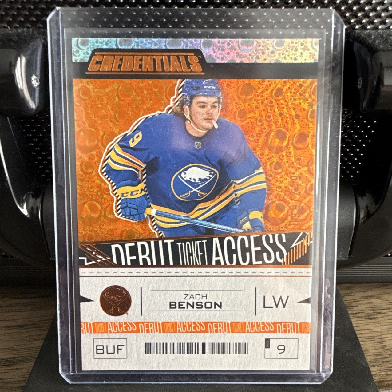 Upper Deck 2023-24 Credentials Zach Benson Debut Ticket Orange RC #188