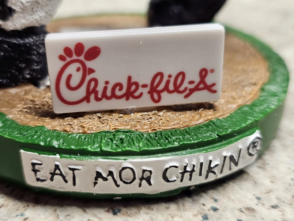 Chick-Fil-A Cow Atlanta Braves MLB 2024 SGA Bobblehead NIB - Image 3 of 4