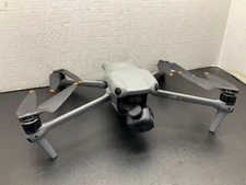 DJI Air 3 Drone Quadcopter Aircraft non Functioning Store Display Unit