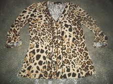 womens blouse.animal print.Leopard/cheetah pattern.3/4 sleeves.size small