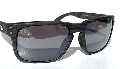 NEW Oakley HOLBROOK Woodgrain POLARIZED PRIZM Black Lens NEW Oakley HOLBROOK Woodgrain POLARIZED PRIZM Black Lens