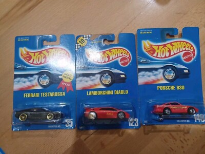 1991 Hot Wheels Lot of 3 Blue Cards Different Car Variations #35-#123-#148