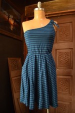 I LOVE H81 Womens Blue Striped  Assymetrical Sleeveless Dress Small/Petite