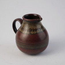 KMK Kupfermühle kleiner Krug ca 12 cm hoch Vintage braun/grün Handbemalt