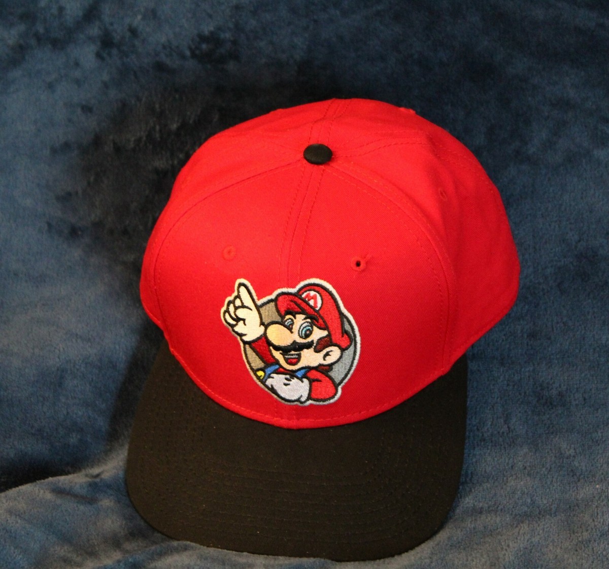 NINTENDO SUPER MARIO RED BLACK ADULT ADJUSTABLE HAT CAP