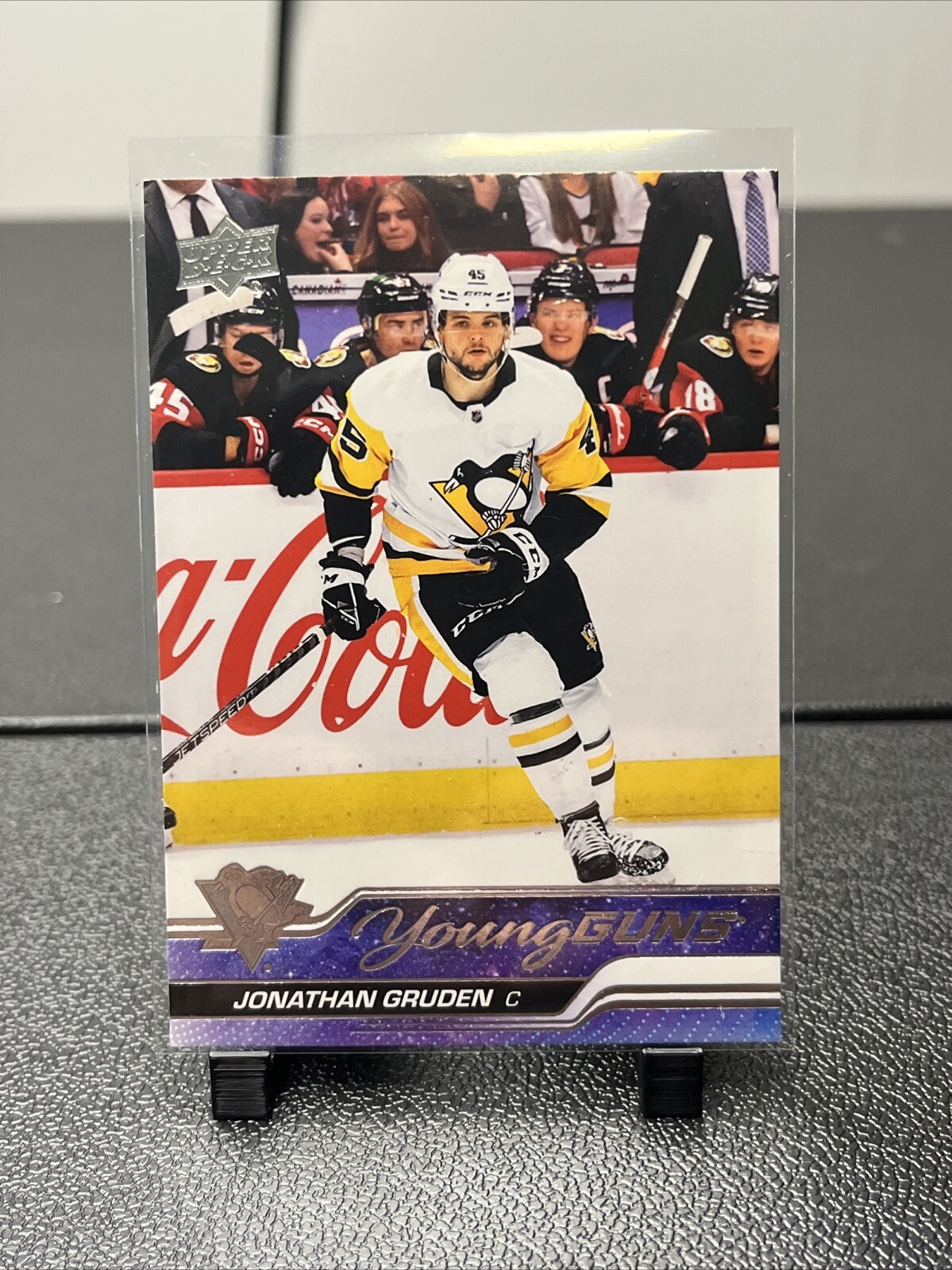 2023-24 Upper Deck Series 1 - Young Guns #205 Jonathan Gruden (RC)