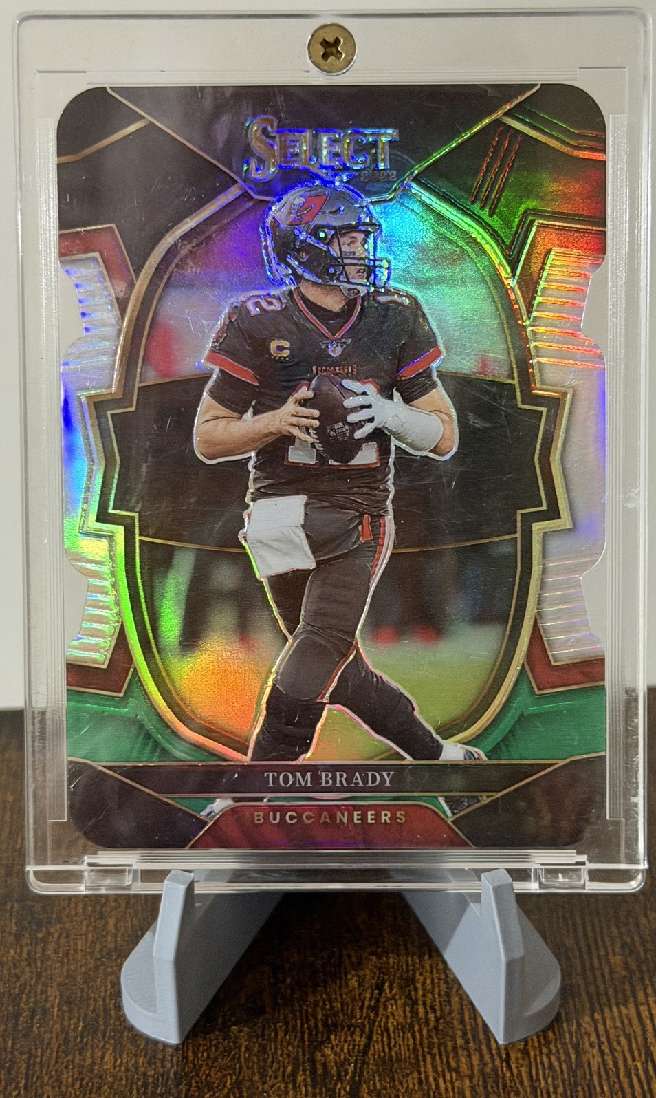 2022 Panini Select #26 Tom Brady Black and Green Prizm Die Cut