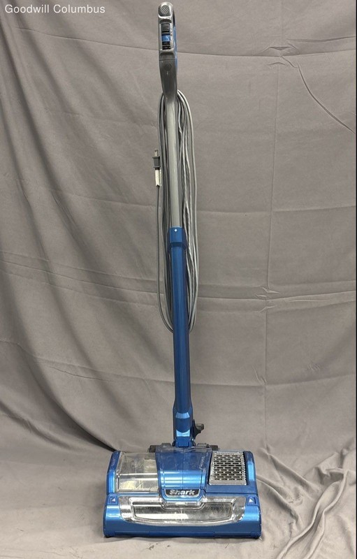 Shark Upright Vacuum Cleaner Blue Bagless Swivel Steering Power Tested