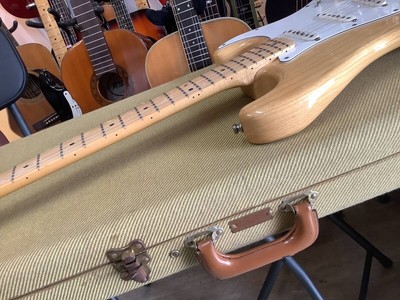 2002-2004 Fender Japan ST71-85TX MIJ Stratocaster Natural