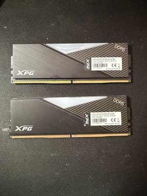 XPG DDR5 5200 2 Sticks of 16gb Each - AX5U5200C3816G-BLARK 16X8 CL