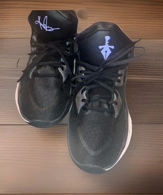 Nike Kyrie Infinity Black Silver Athletic Shoes Youth 7Y (DD0334-005)