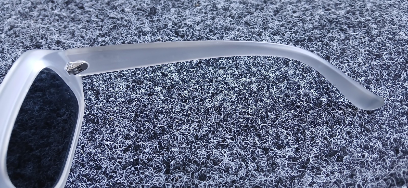 Ron Jon Women's Rectangular Sunglasses - image 4