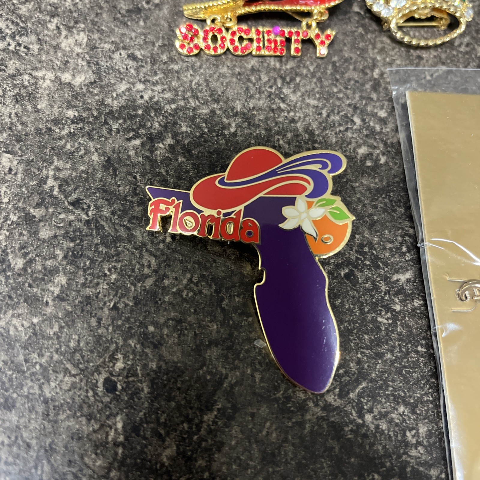 Red Hat Lady Society Starter Kit Mixed Lot Costume Jewelry  Pendants #5