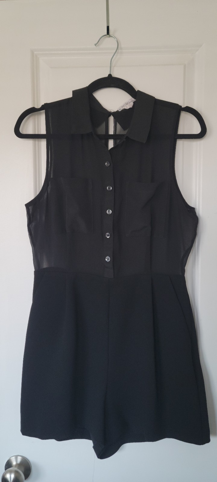 BCBGeneration Black Sleeveless Collared Button Ro… - image 1