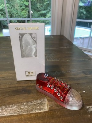 SIMON DESIGNS RED FROSTED CRYSTAL SNEAKER PAPERWEIGHT WITH CRYSTAL ACCENTS NEW