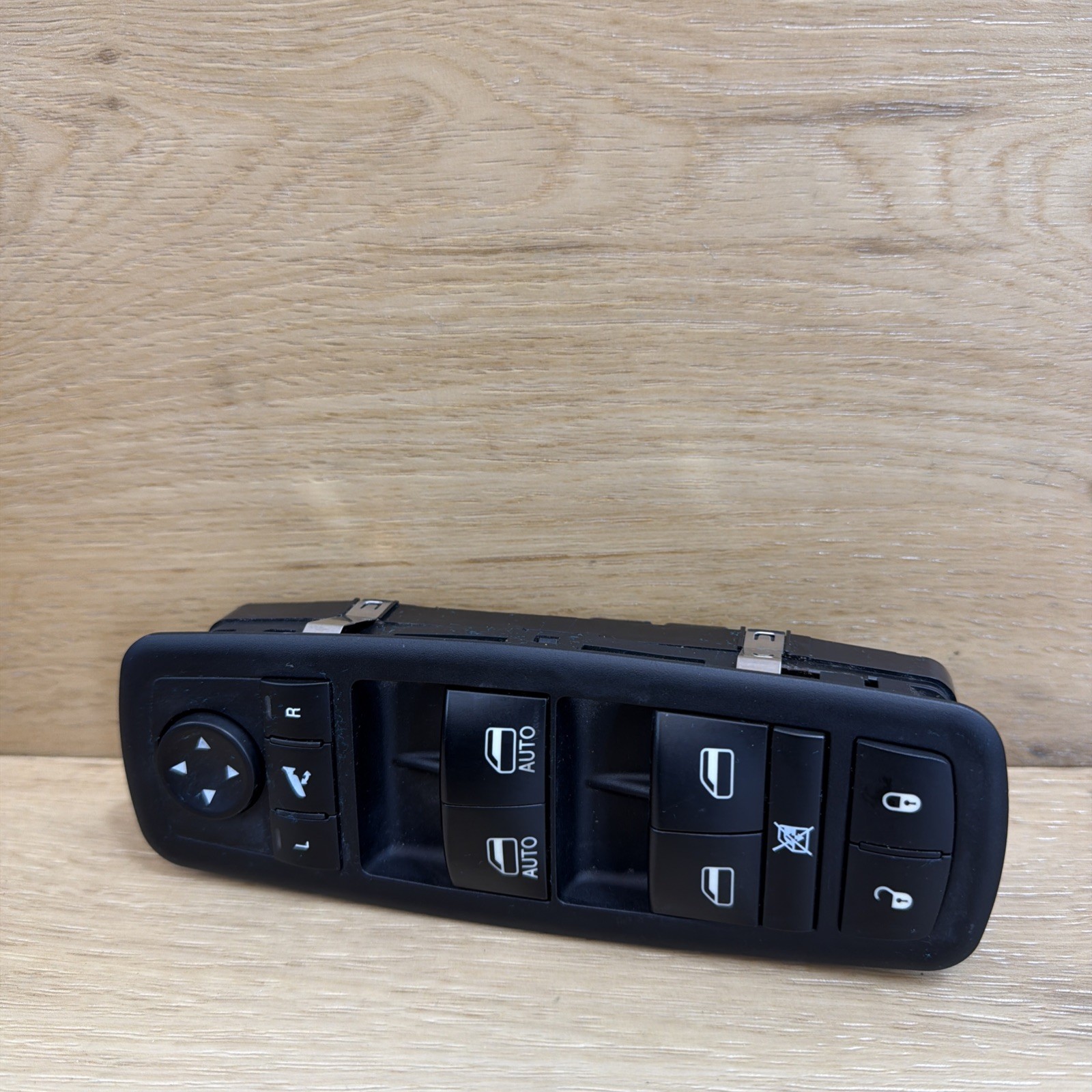 🟢2014-2021 Maserati Ghibli Levante Quattro Front Driver Side Window Switch🟢