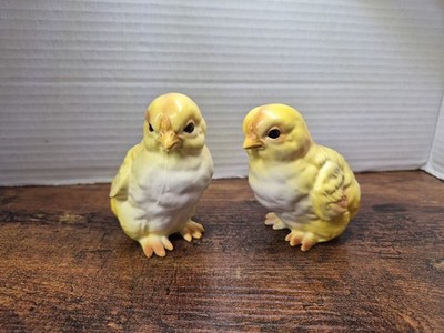 Lefton Vintage Easter Spring Ceramic Baby Chicks Set  Lot of Two