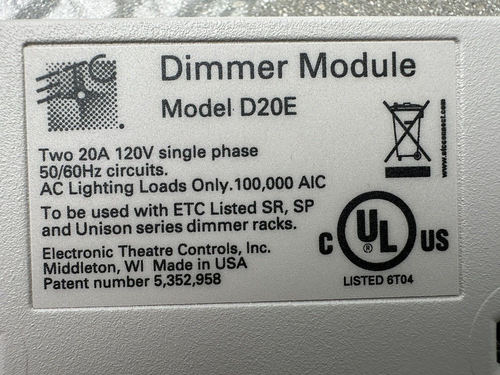 lot of 6 : ETC D20E : dual 20AMP / 120V DIMMER MODULE for SENSOR+ & UNISON rack - Picture 10 of 18