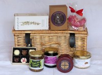 Hamper Full Of West Country Cheese & Chutneys - Birthday Gift Or Summer Picnics Hamper Full Of West Country Cheese & Chutneys - Birthday Gift Or Summer Picnics