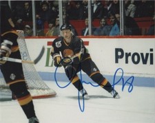 Vancouver Canucks Igor Larionov Signed Autographed 8x10 Photo COA