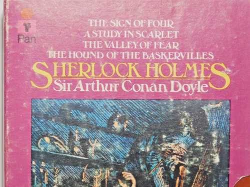 SHERLOCK HOLMES BOX SET of 4 The Hound Of Baskervilles A Study In Scarlet 1956 - Picture 2 of 13