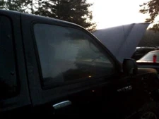 R FRONT DOOR GLASS FITS 93-98 T100 141832