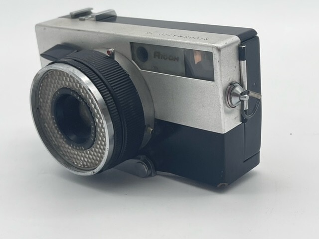【昭和レトロ　希少】1967年ハーフカメラRicoh 35mm 昭和レトロ 希少】1967年ハーフカメラRicoh 35mm 昭和レトロ