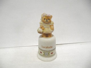 THIMBLE BISQUE ENESCO LUCY RIGG '86 TOPPER OF "LUCYLOCKS" TEDDY BEAR