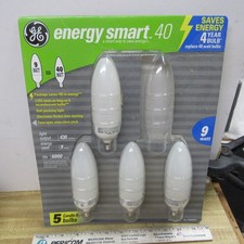 Light Bulb CFL 9 Watt GE 430 lumens Candle Base LOT of 4 UNUSED