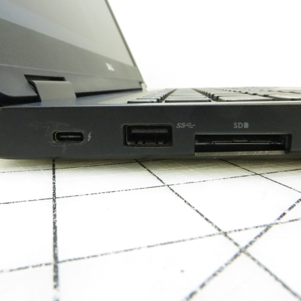 Dell Precision 3520 Intel i7 8GB RAM 256GB SSD 15.6